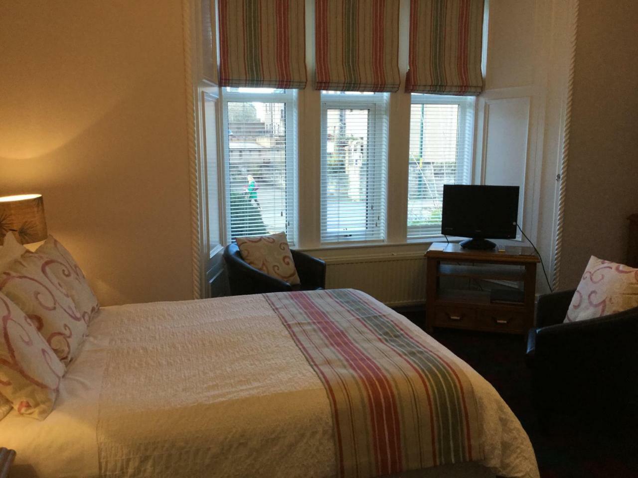 Moraydale Guest House Елджин Екстериор снимка